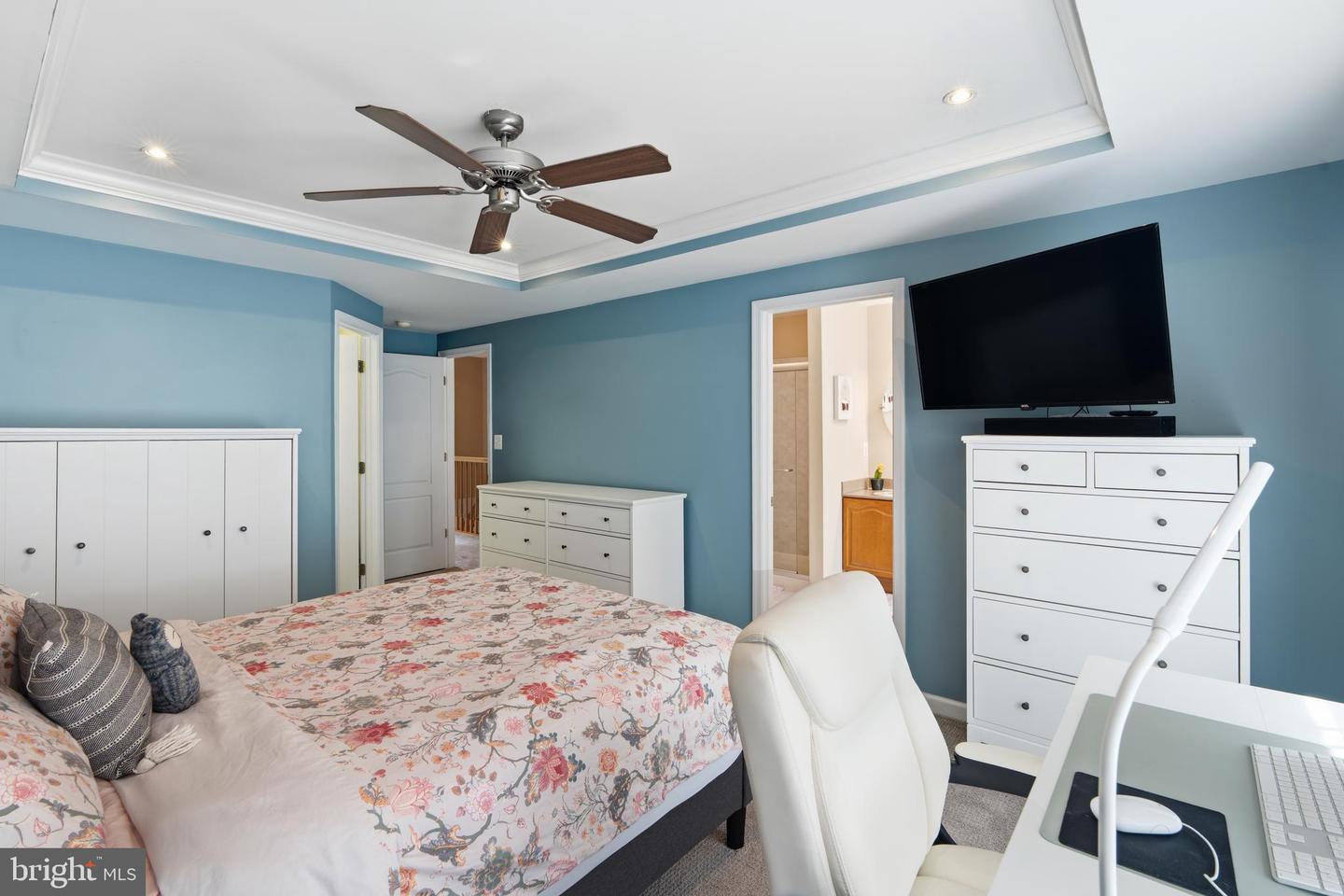 211 Shaw Ct Property Photo 17