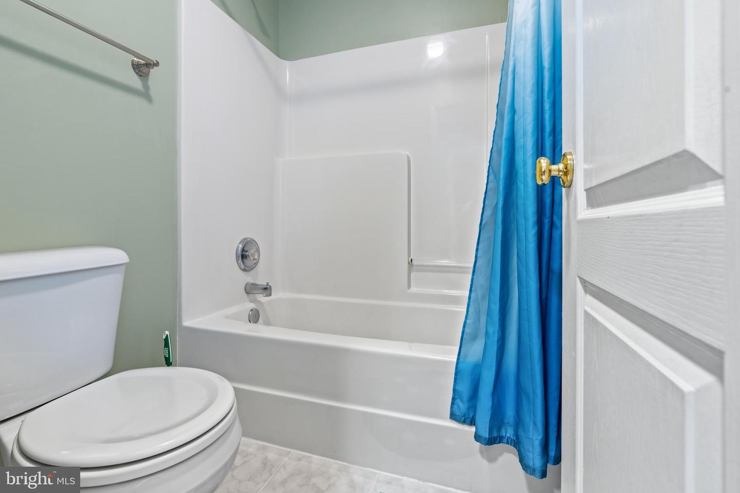 211 Shaw Ct Property Photo 23