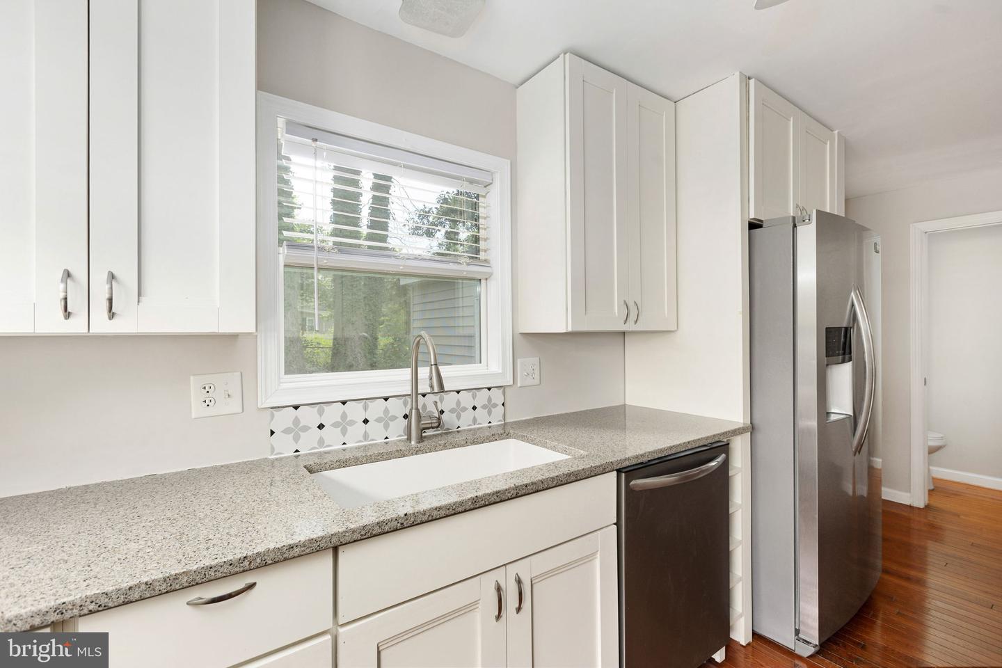 30 Vincent Ln Property Photo 13