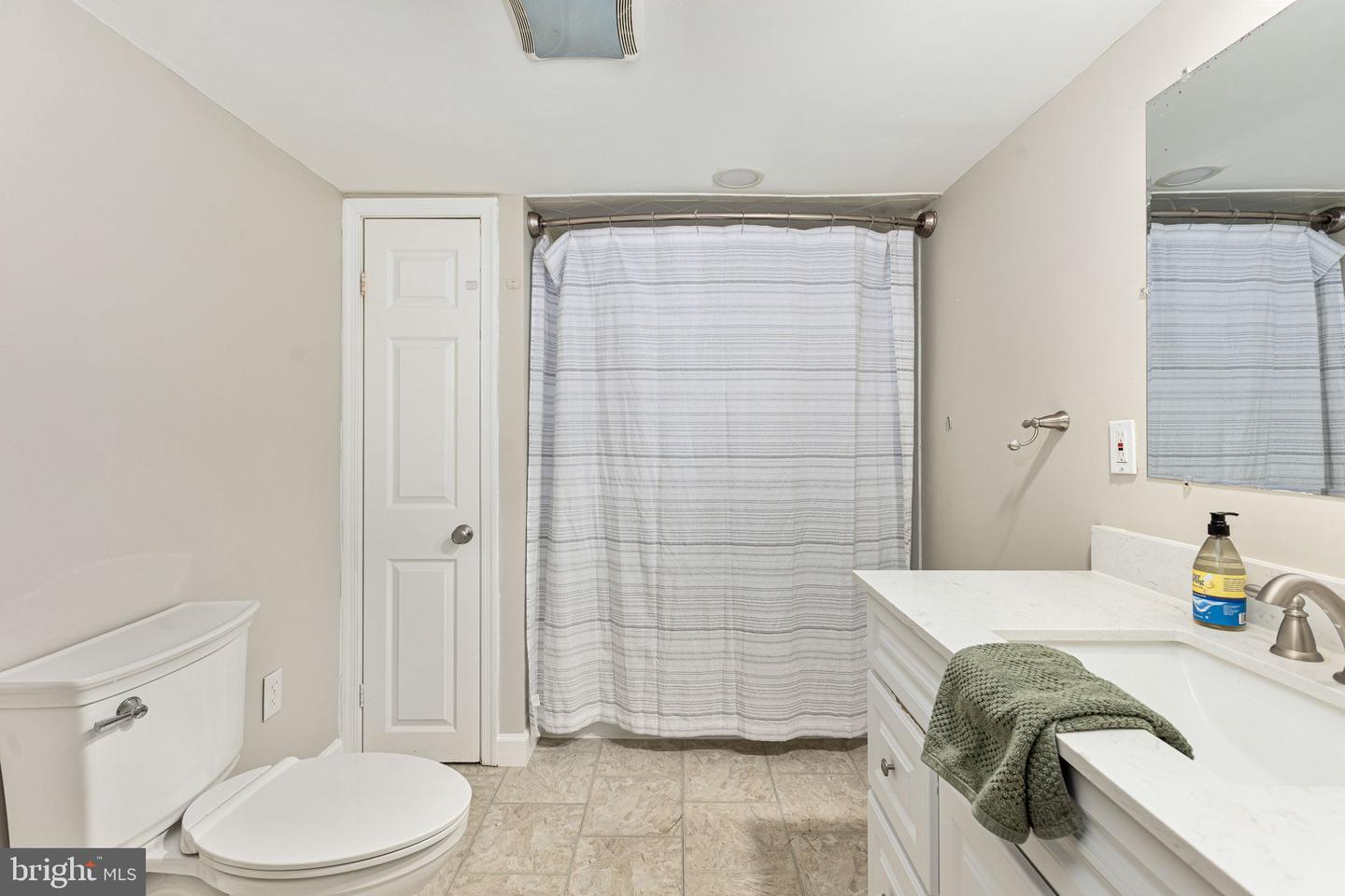30 Vincent Ln Property Photo 15