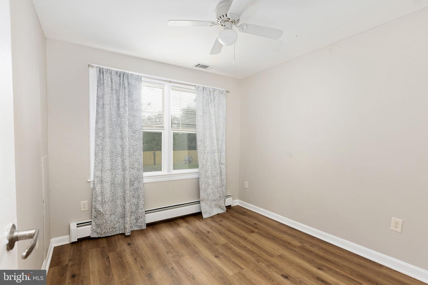 30 Vincent Ln Property Photo 19