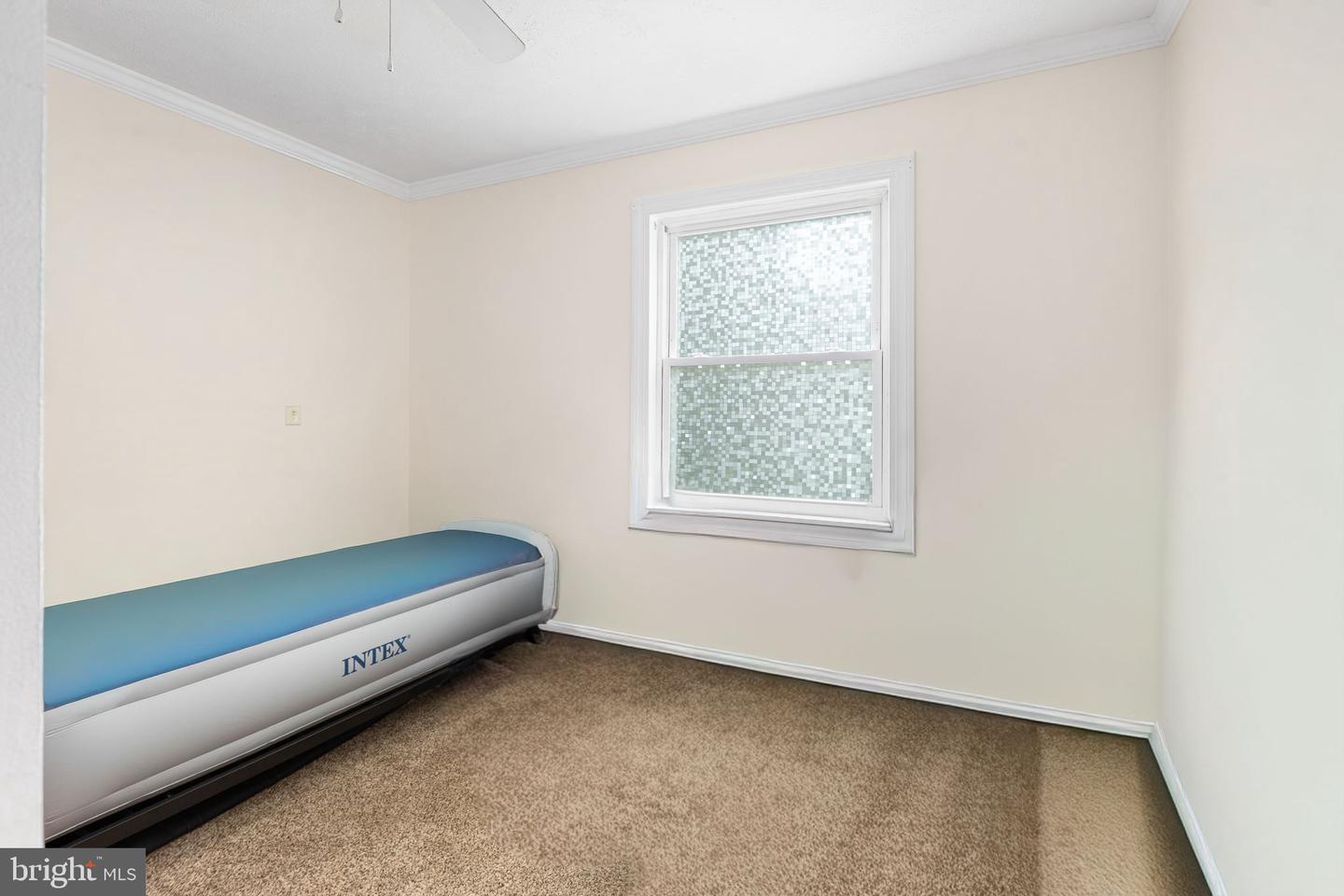 30 Vincent Ln Property Photo 29