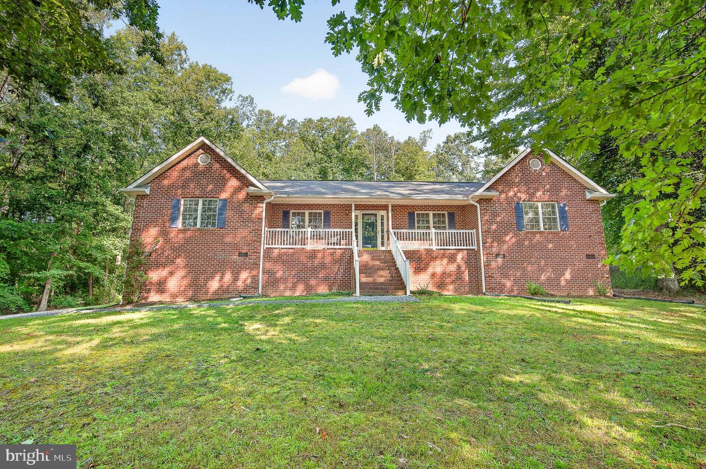 106 Lady Leigh Ann Ln Property Photo 1