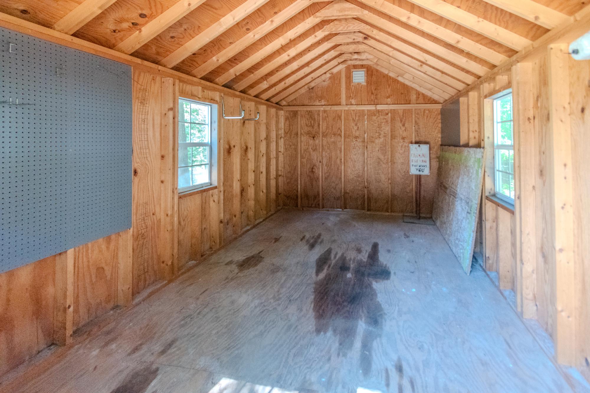 428 Ingleside Drive Property Photo 4