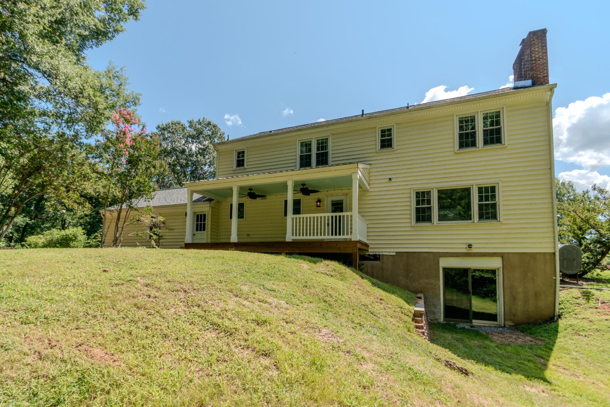 428 Ingleside Drive Property Photo 5