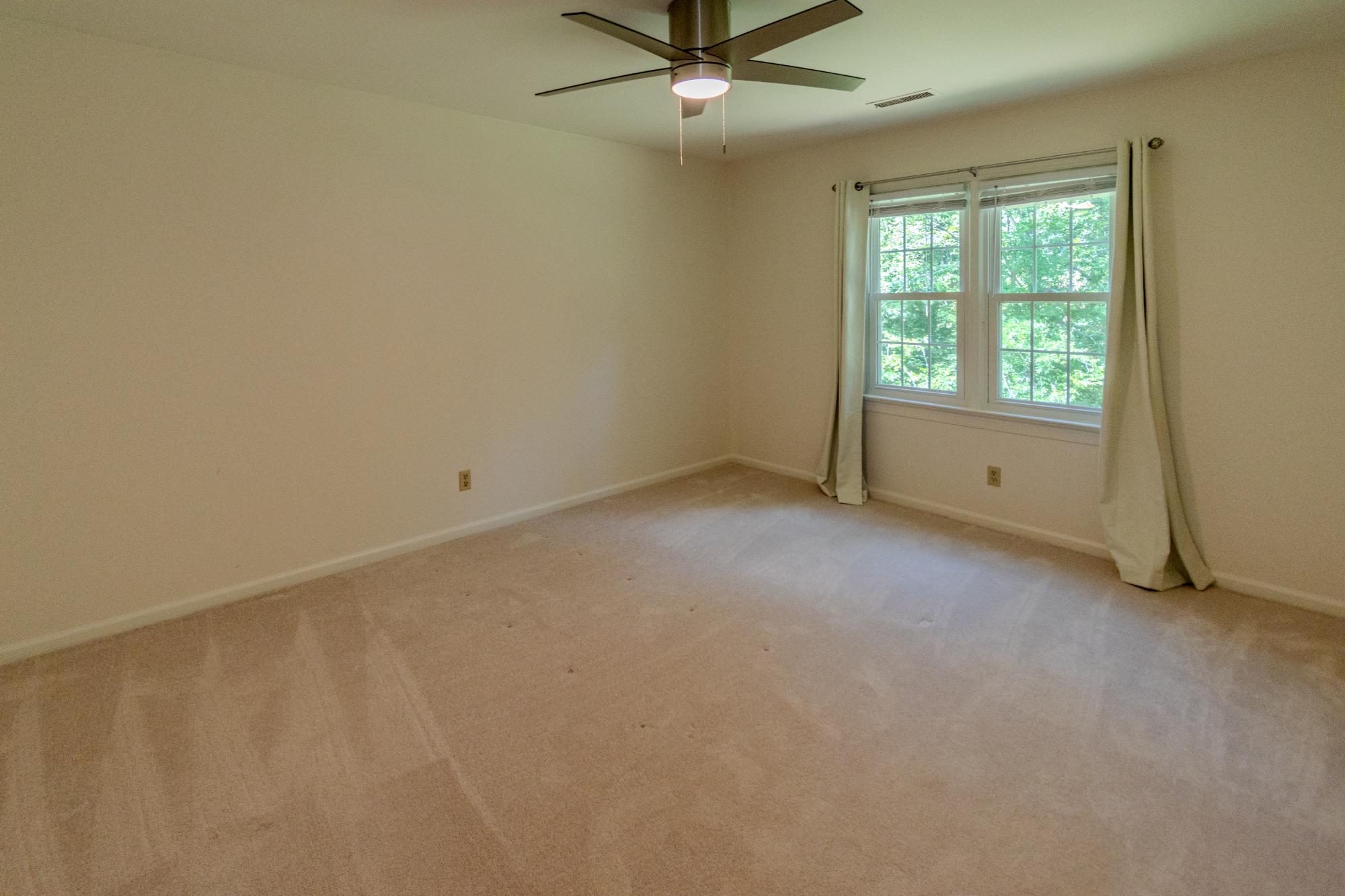 428 Ingleside Drive Property Photo 45