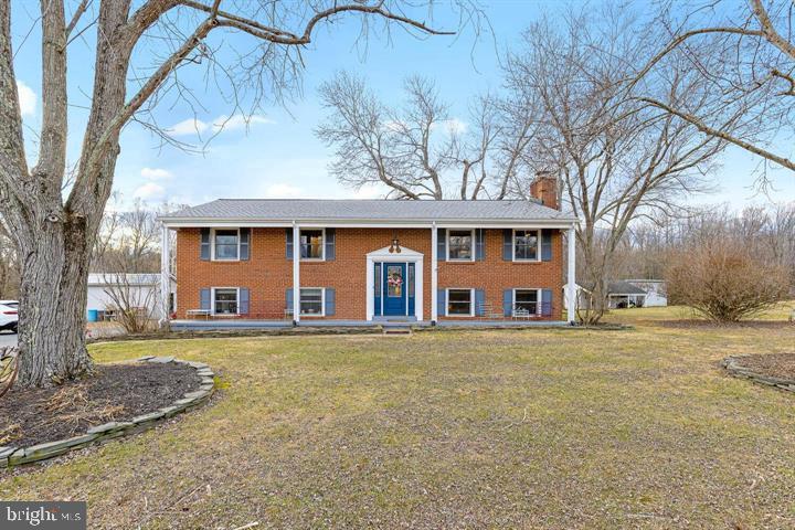 1573 Garrisonville Rd Property Photo 1
