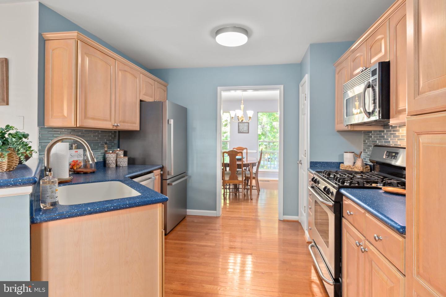 15 Twin Lake Ct Property Photo 12