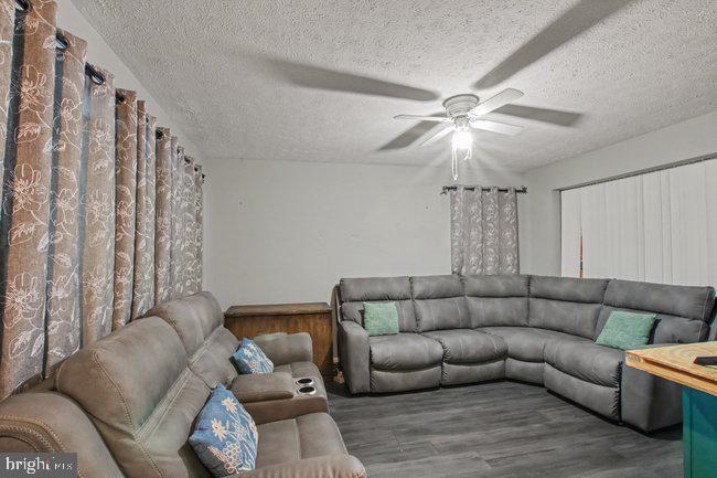 9 Alf Lane Property Photo 7