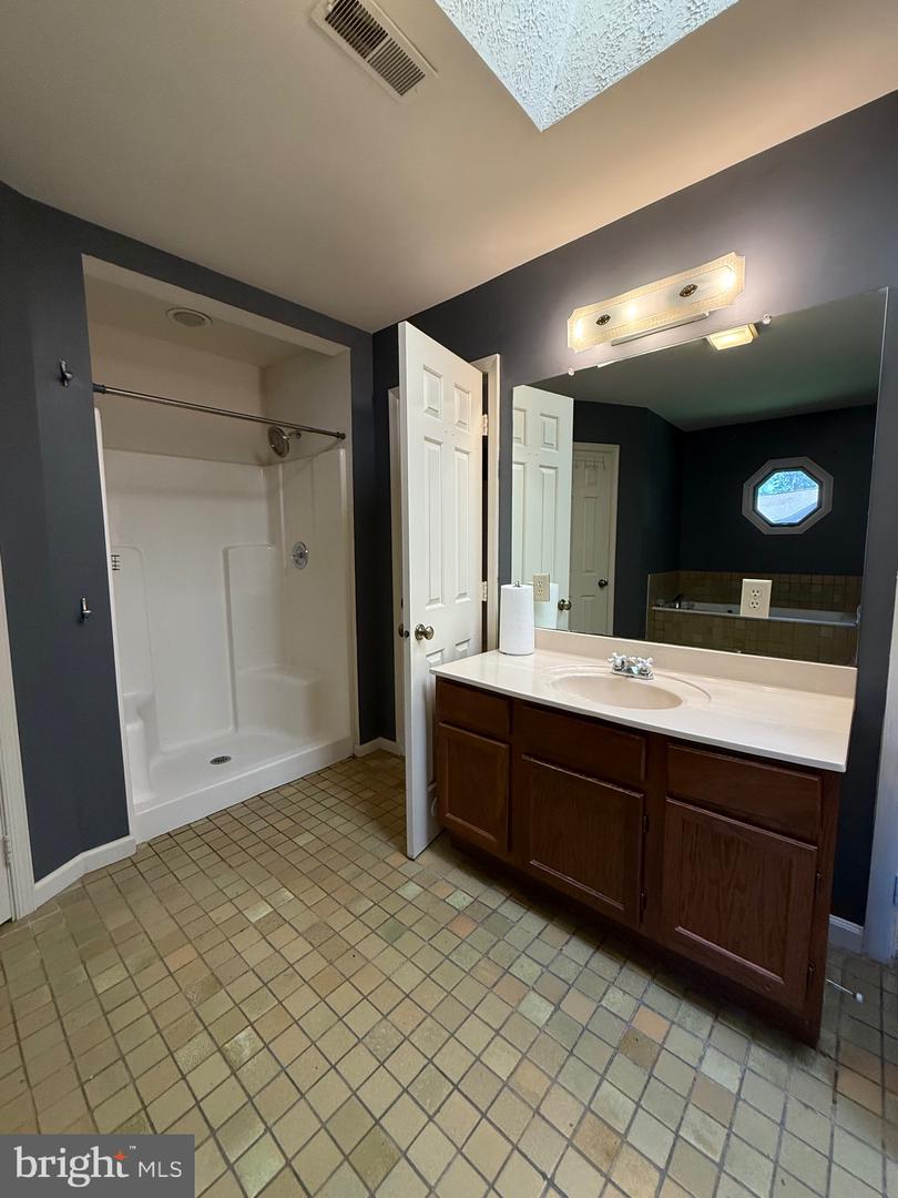 222 Bosun Cv Property Photo 24
