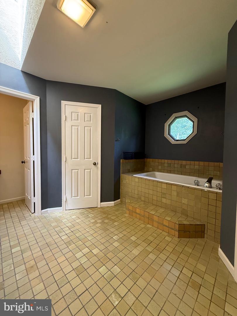 222 Bosun Cv Property Photo 26