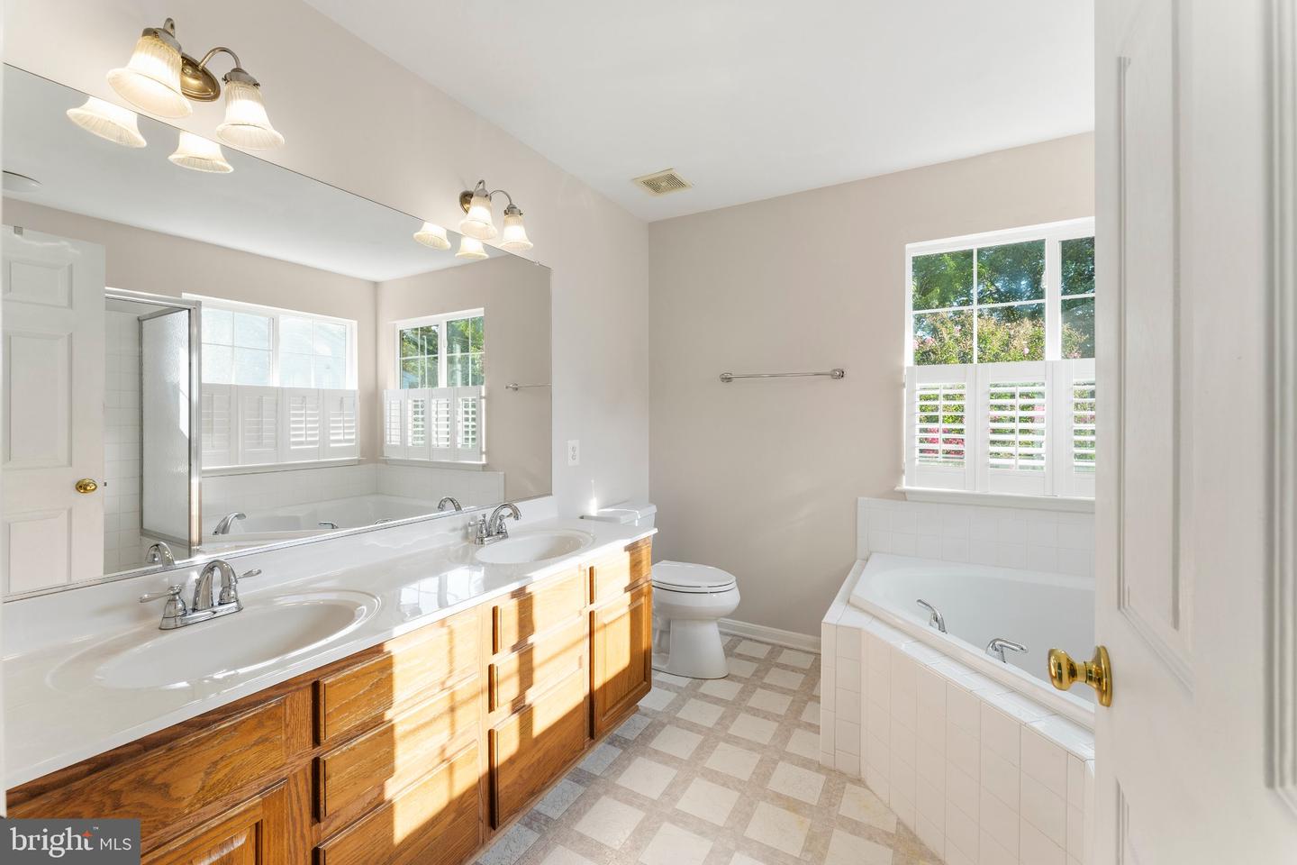 27 Watermill Ct Property Photo 35