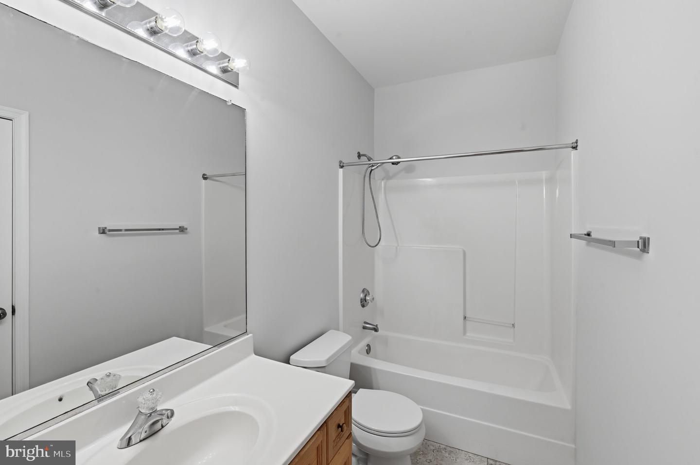 2 Basalt Dr Property Photo 11
