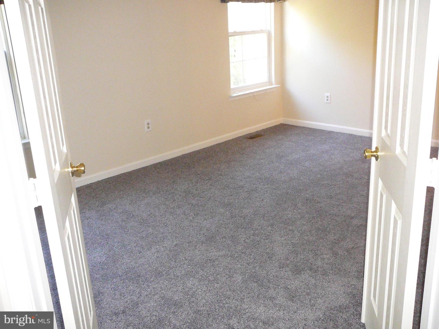406 Park Cove Dr Property Photo 11
