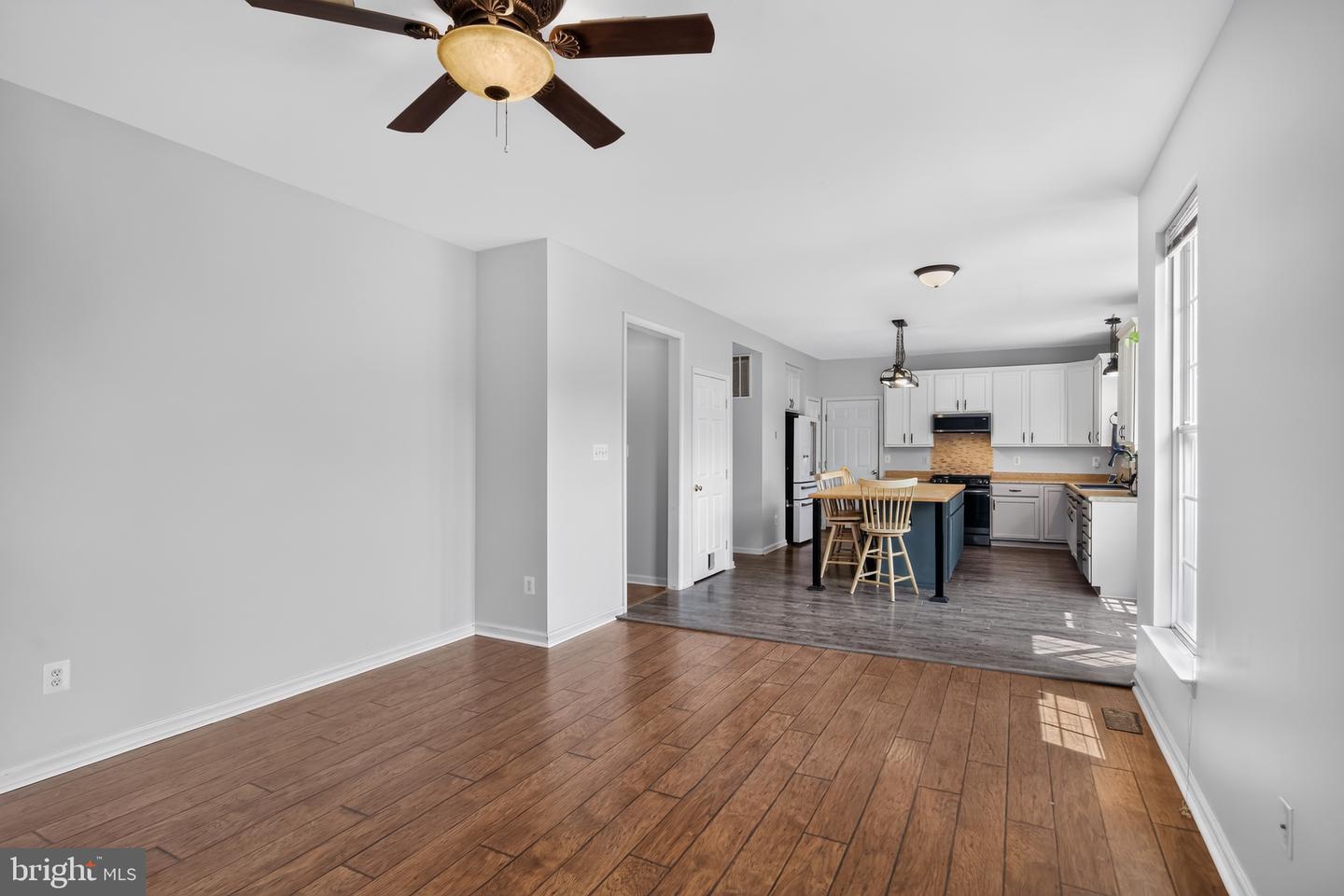 114 Limestone Way Property Photo 12