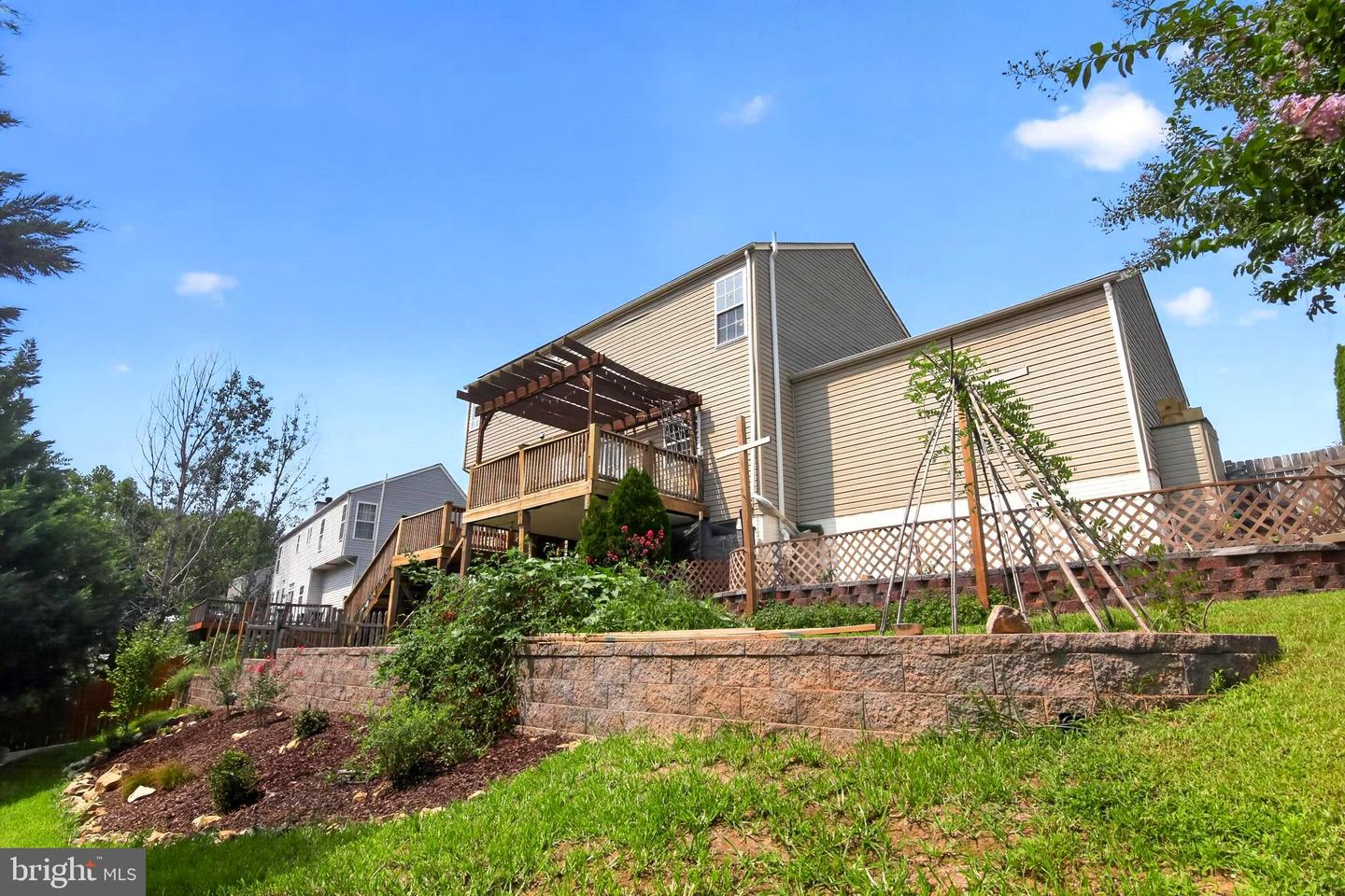 114 Limestone Way Property Photo 35