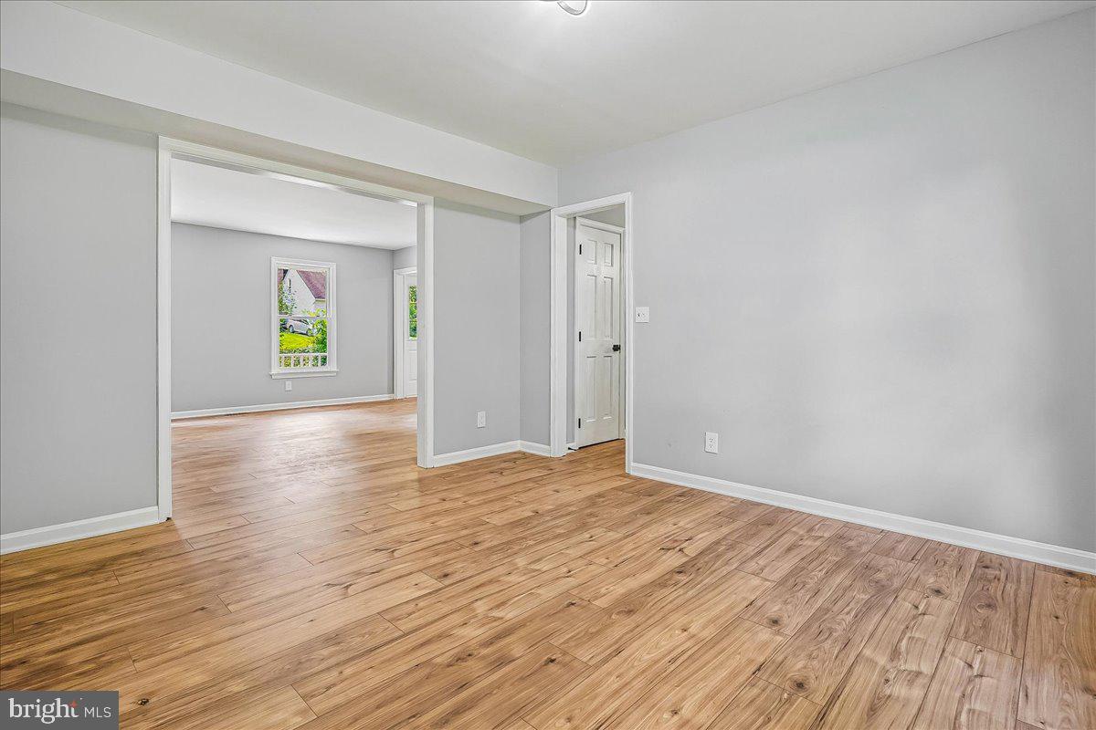 32 Kelly Way Property Photo 10