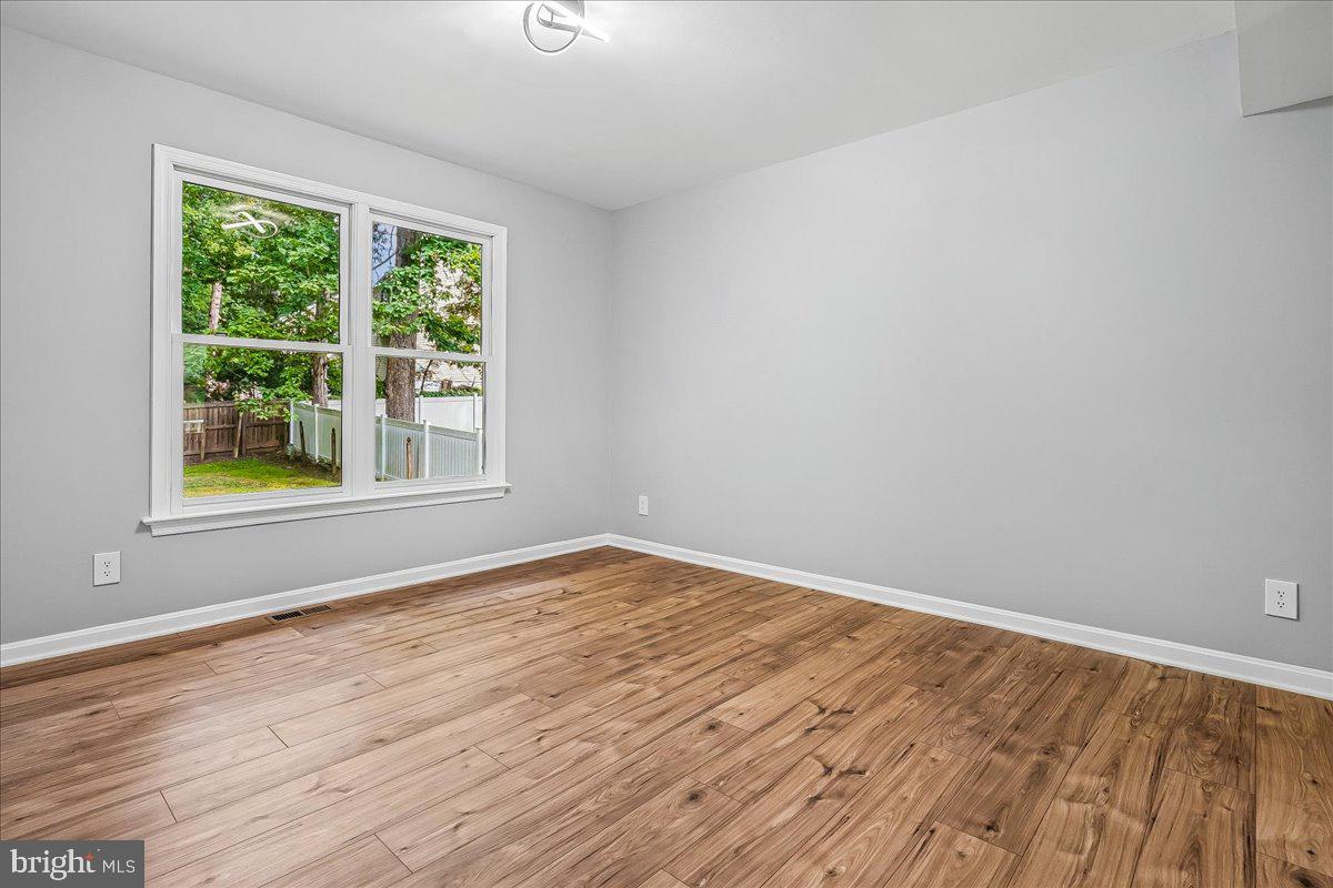 32 Kelly Way Property Photo 11