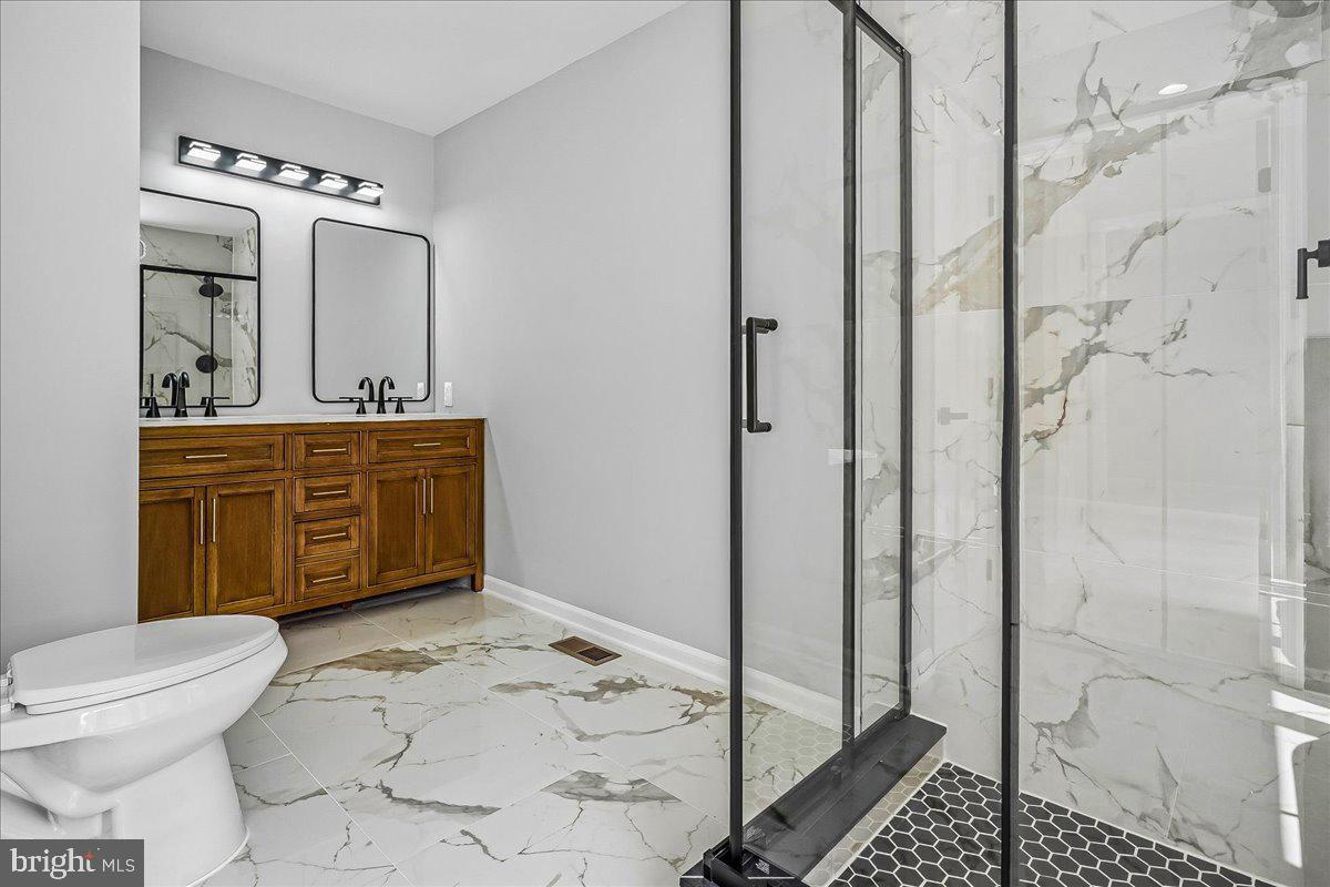 32 Kelly Way Property Photo 15