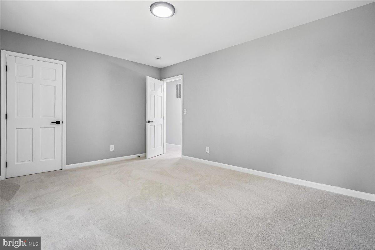 32 Kelly Way Property Photo 19