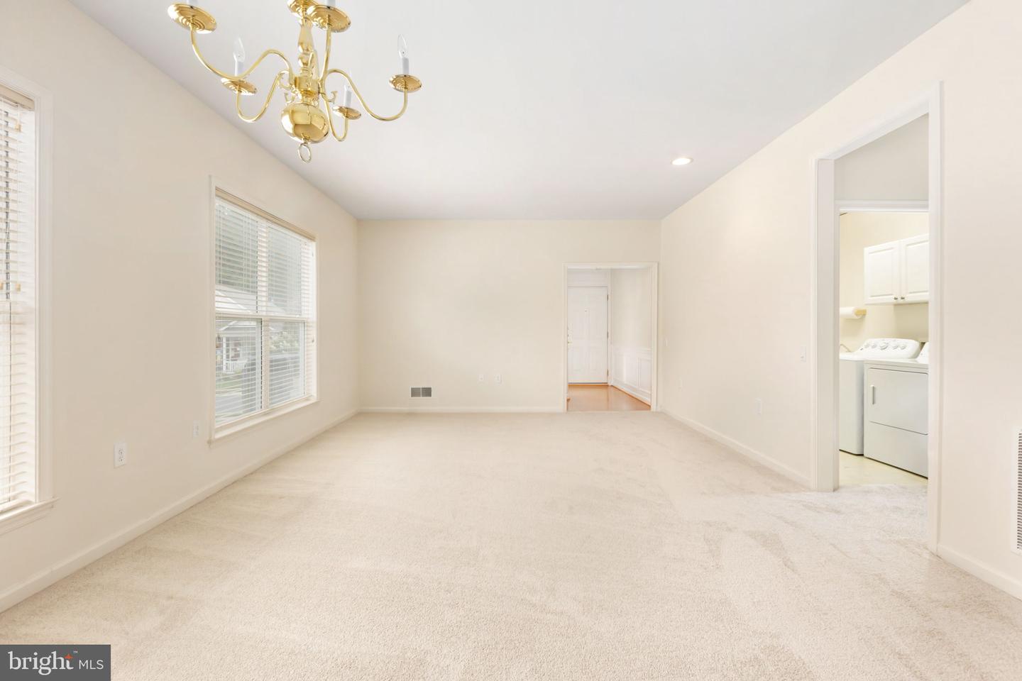 7 Dayton Cir Property Photo 11