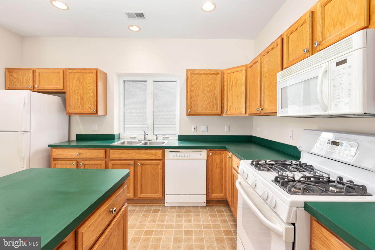 7 Dayton Cir Property Photo 15