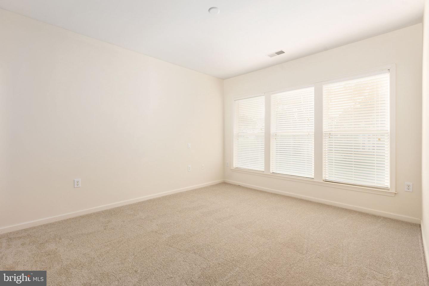 7 Dayton Cir Property Photo 23