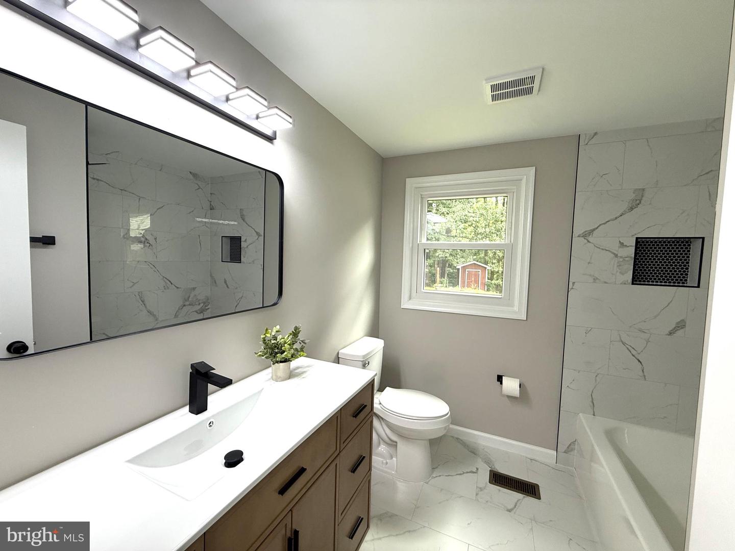 707 Holly Corner Rd Property Photo 16