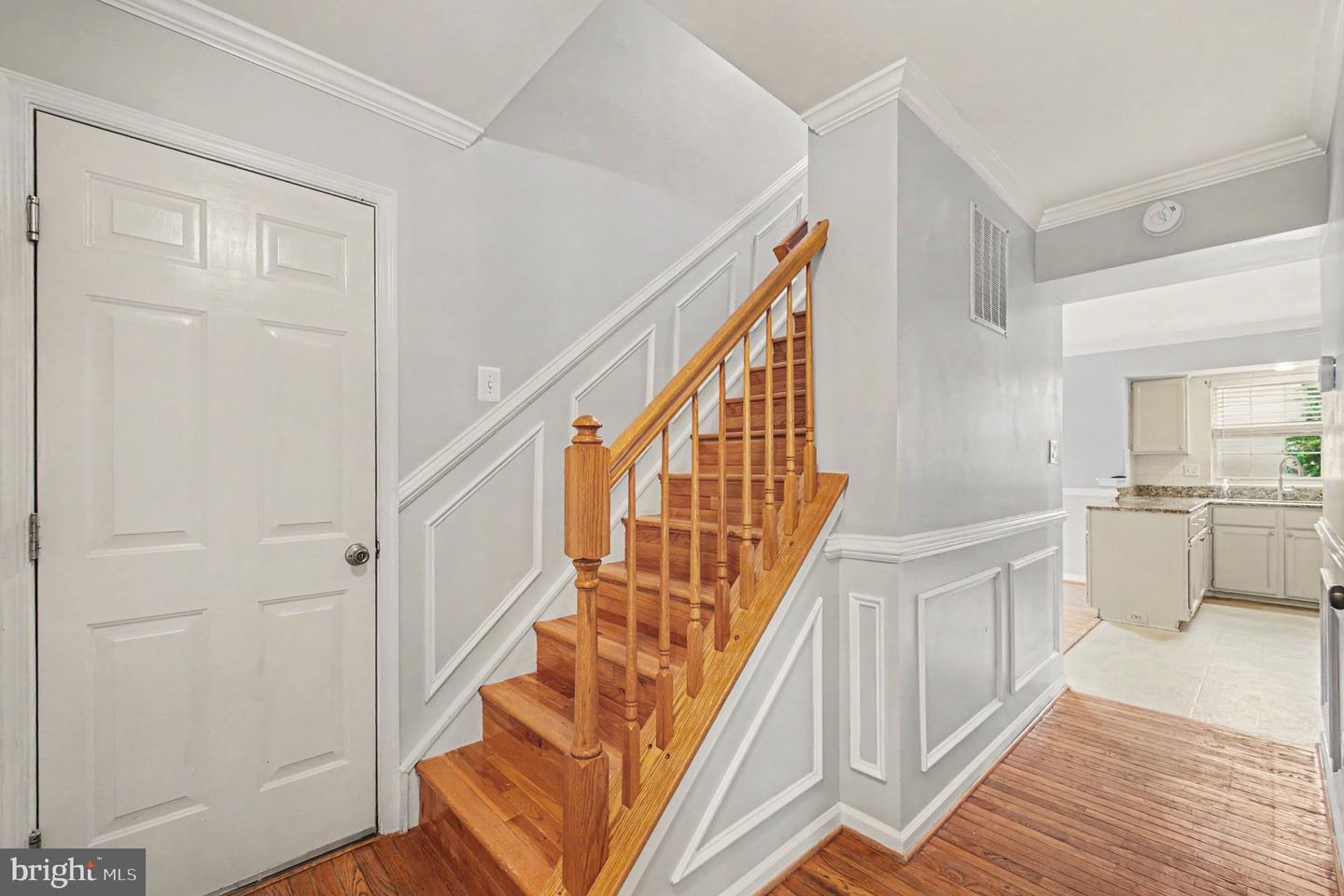 9 Hunter Trl Property Photo 3