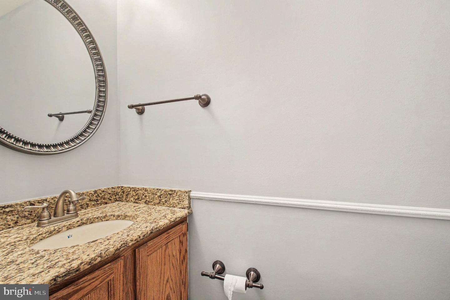 9 Hunter Trl Property Photo 13