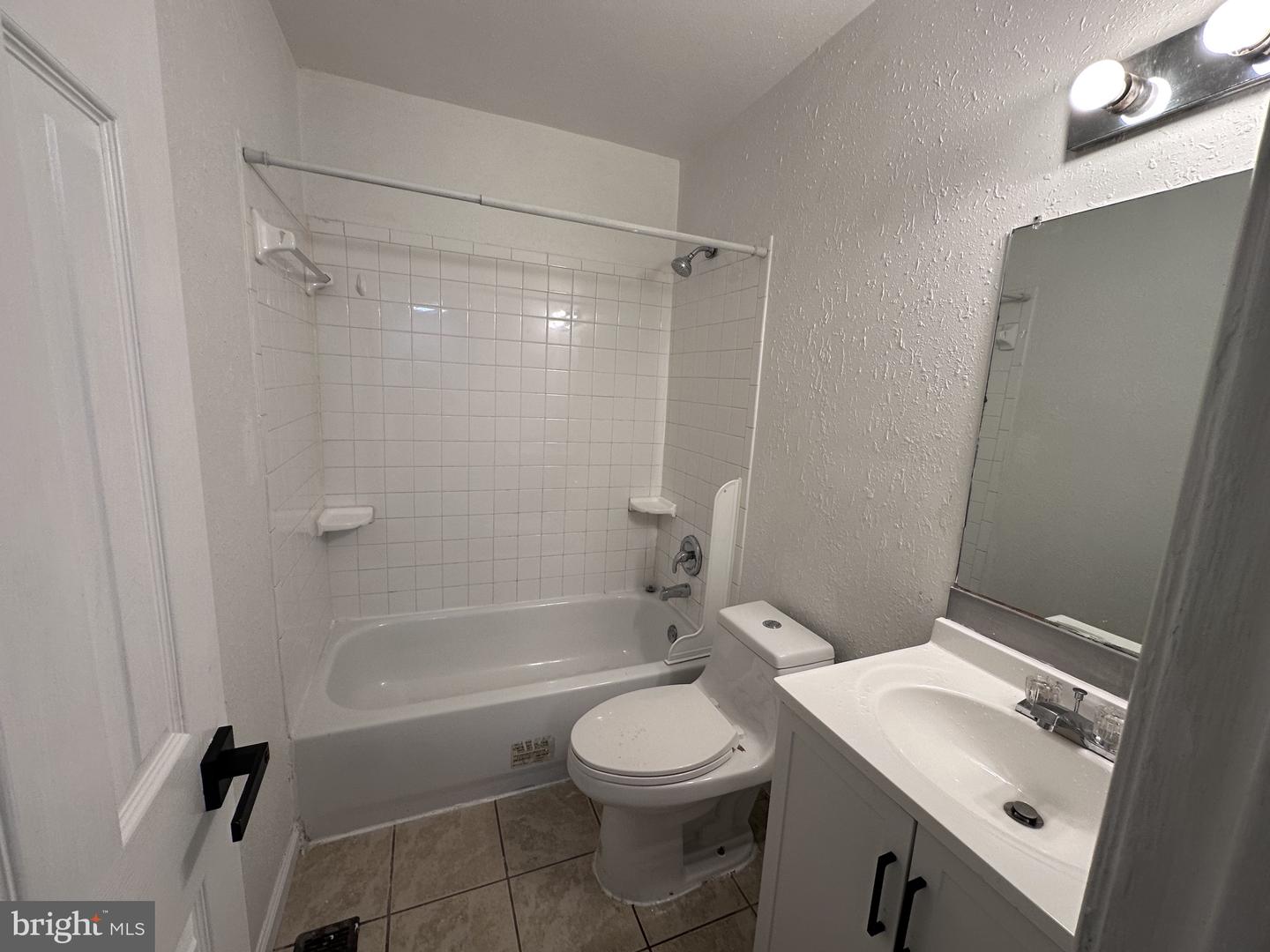 910 Anvil Rd Property Photo 10