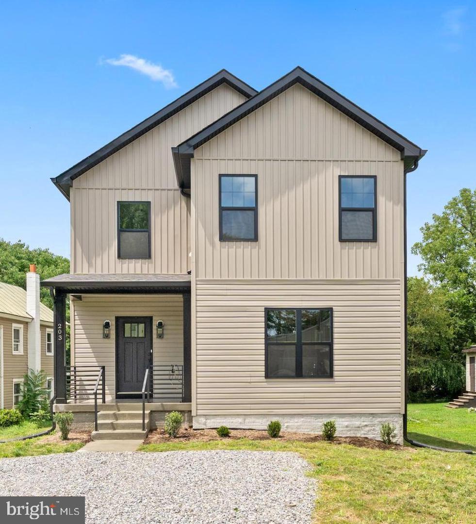 203 JETT DR