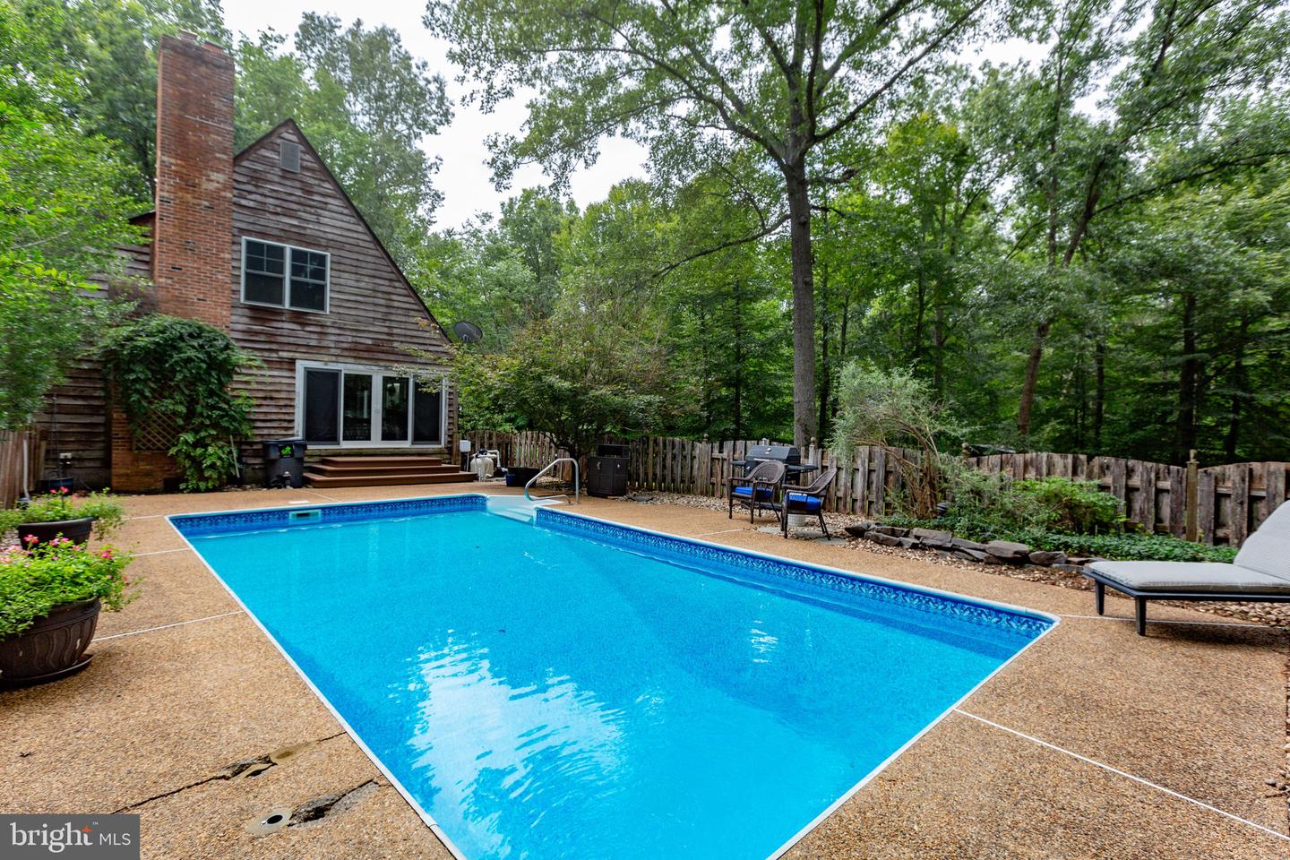 37 Koval Ln Property Photo 39