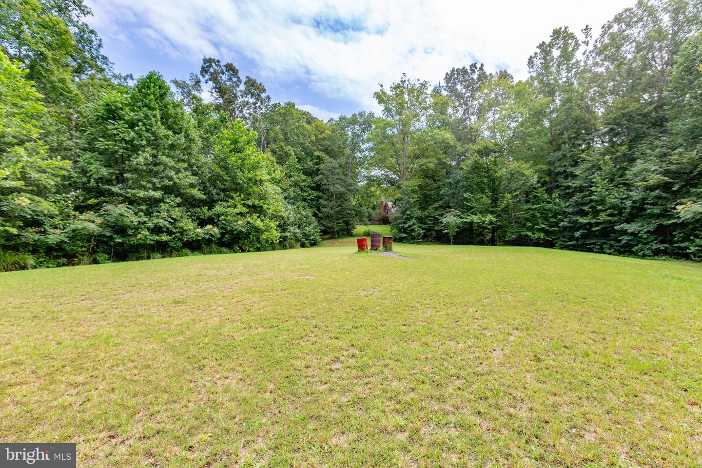 37 Koval Ln Property Photo 49