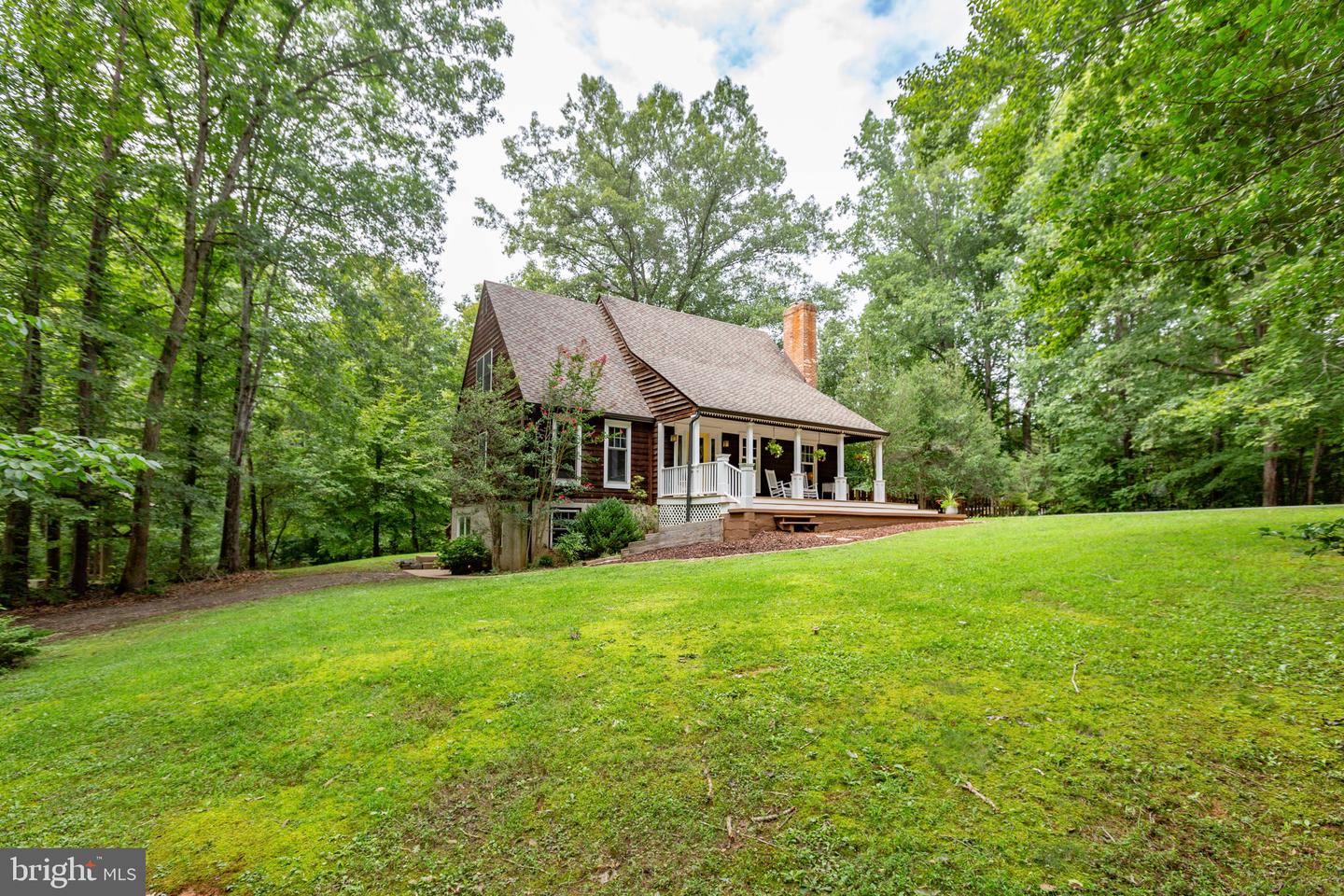 37 Koval Ln Property Photo 60