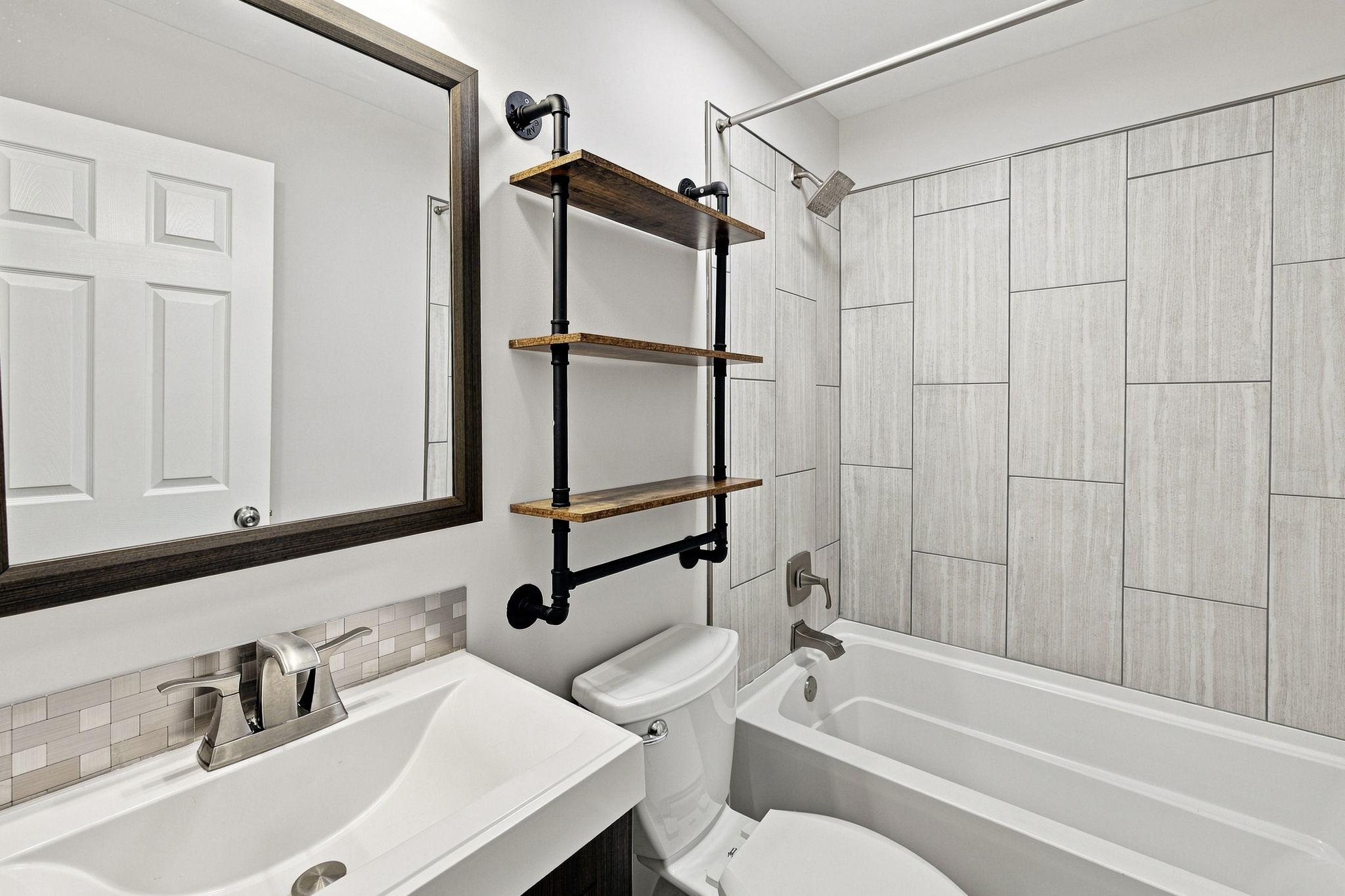 29 Breezy Hill Dr Property Photo 20
