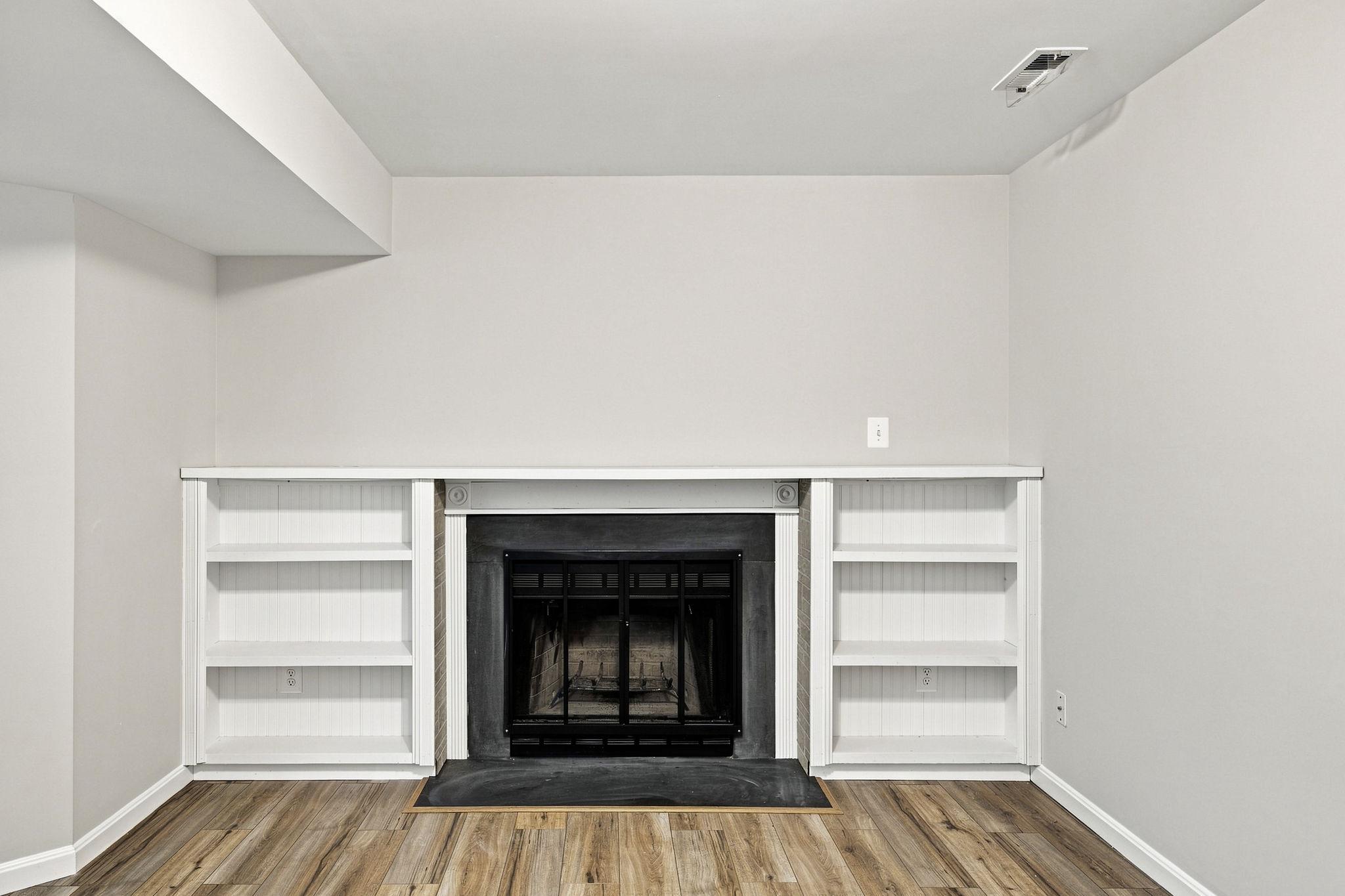 29 Breezy Hill Dr Property Photo 22