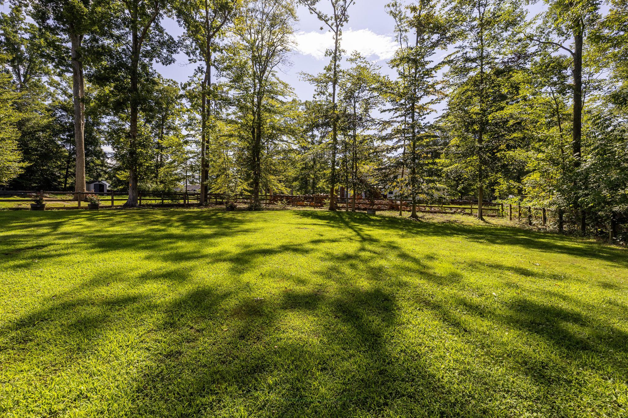 29 Breezy Hill Dr Property Photo 30