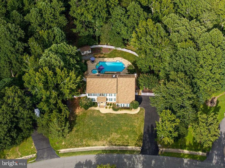 100 Boscobel Rd Property Photo 1