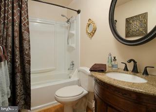 391 Windermere Dr Property Photo 22