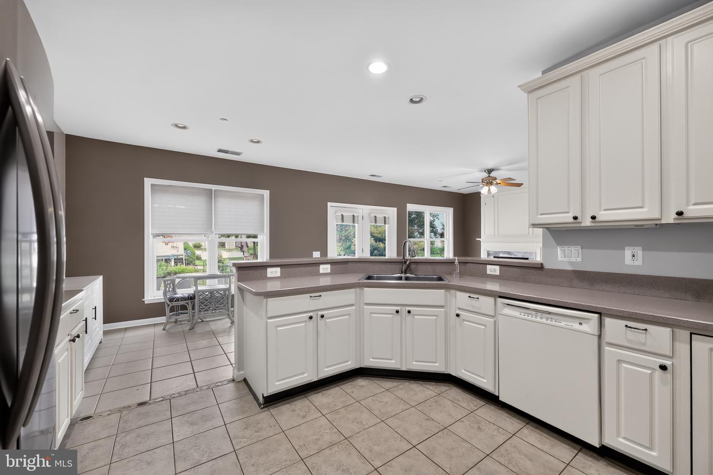VAST2053082 Property Photo 12