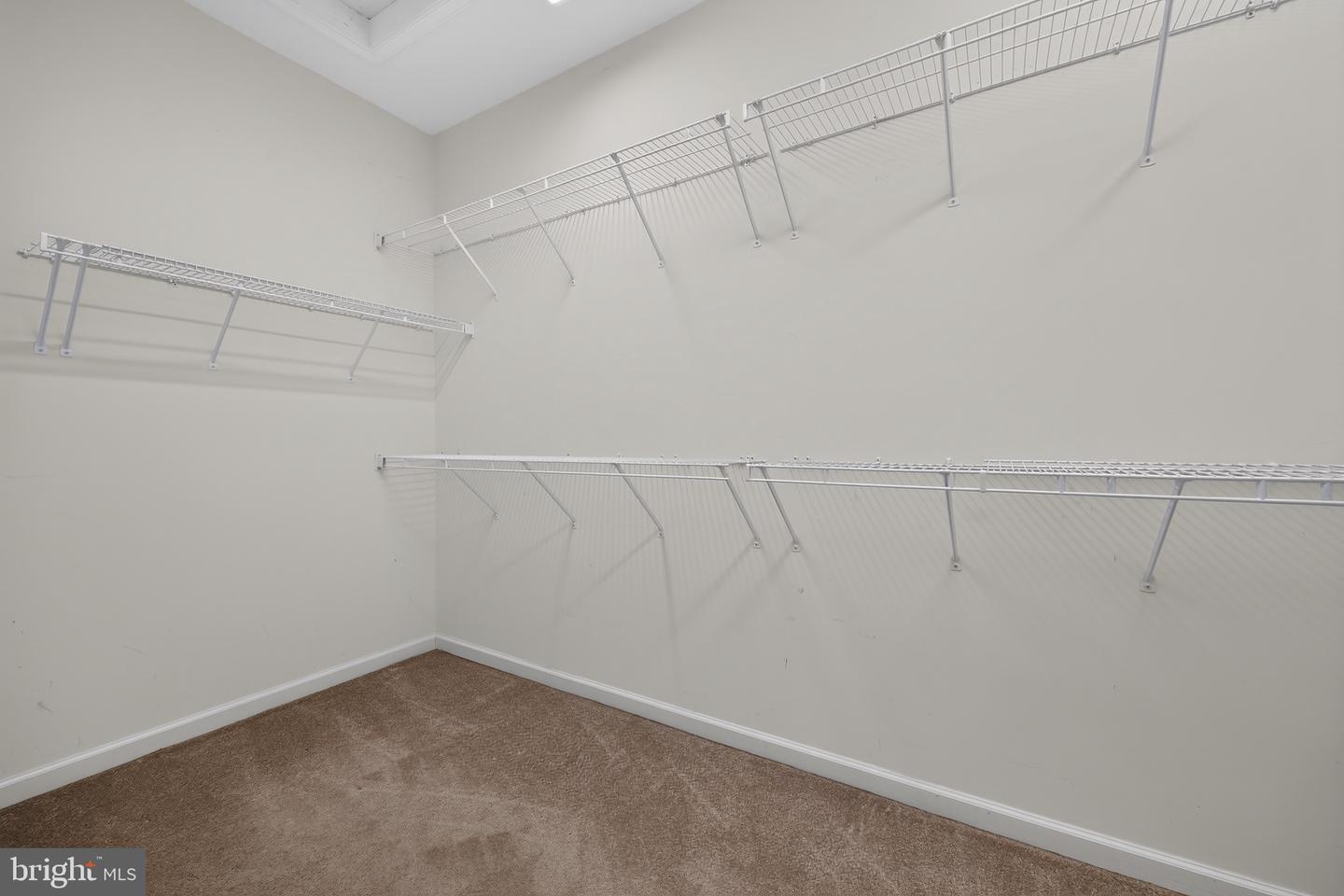 VAST2053082 Property Photo 24
