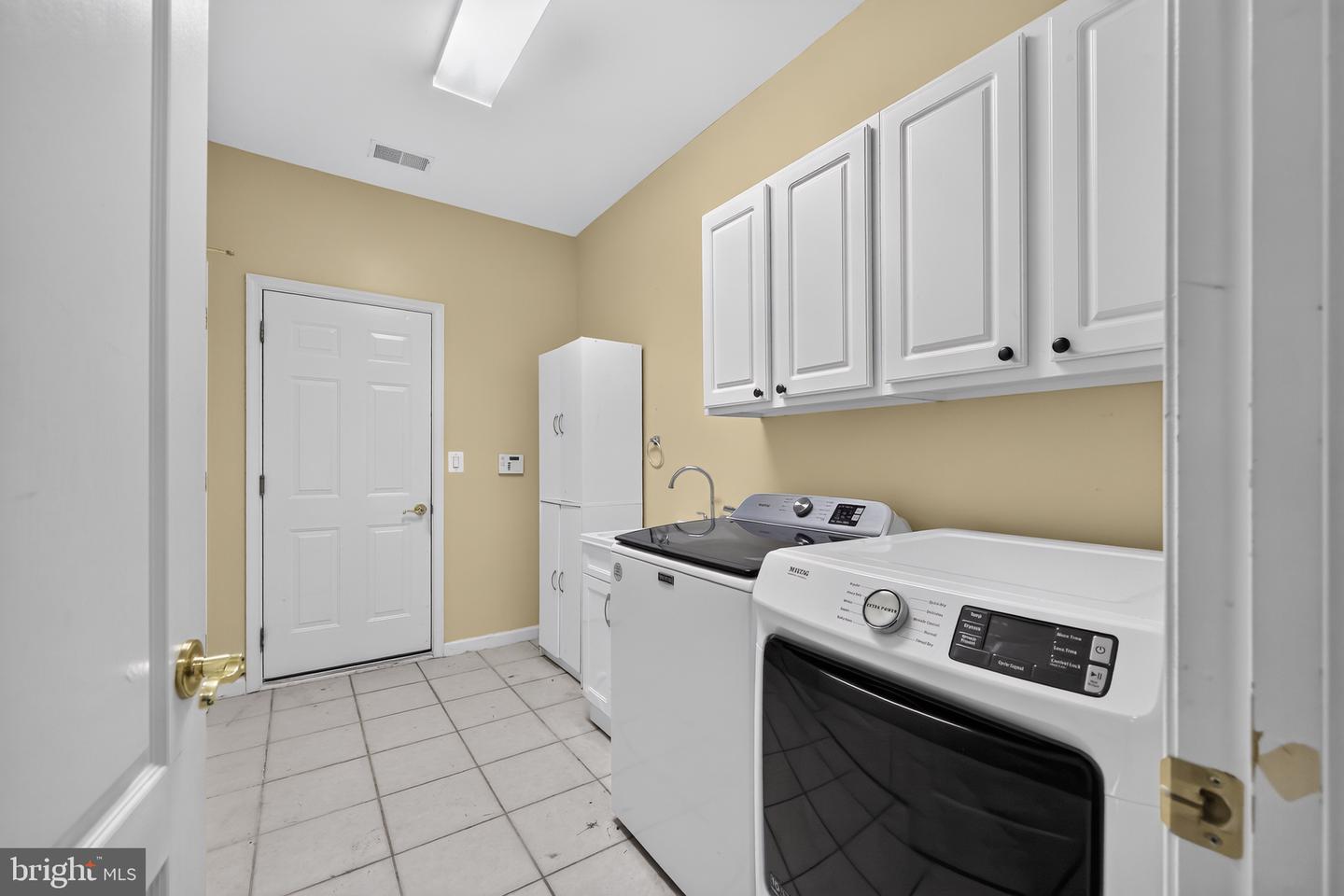 VAST2053082 Property Photo 29