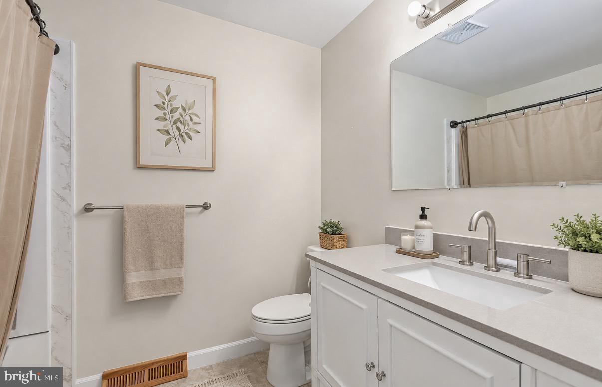 1015 Bailey Ct Property Photo 20