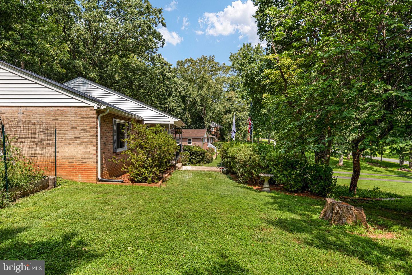 1015 Bailey Ct Property Photo 61