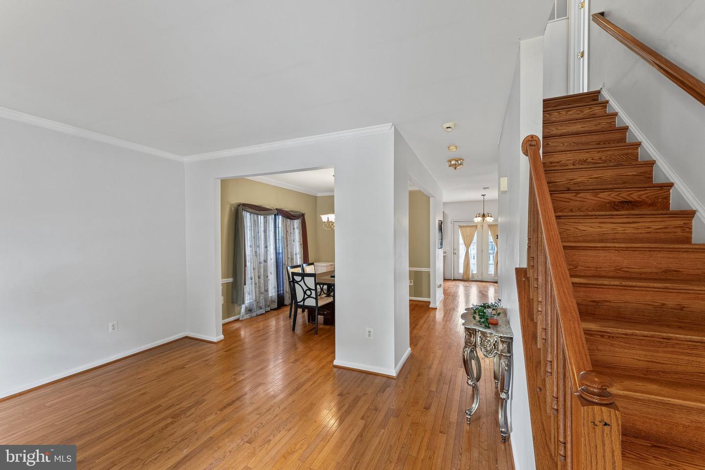 5 Azalea St Property Photo 3