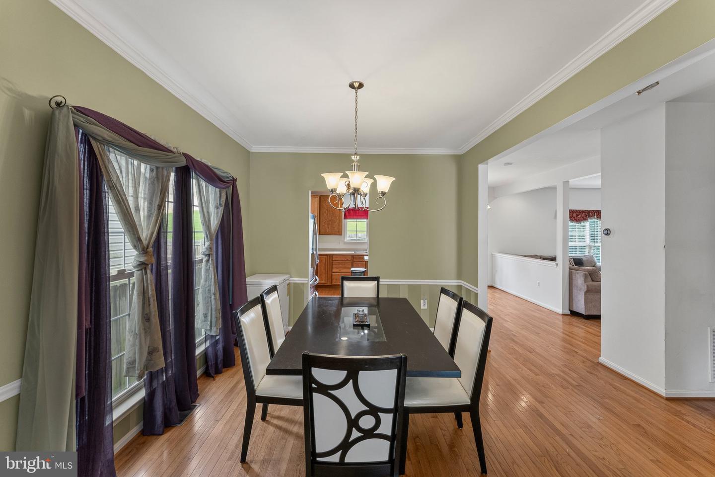 5 Azalea St Property Photo 8