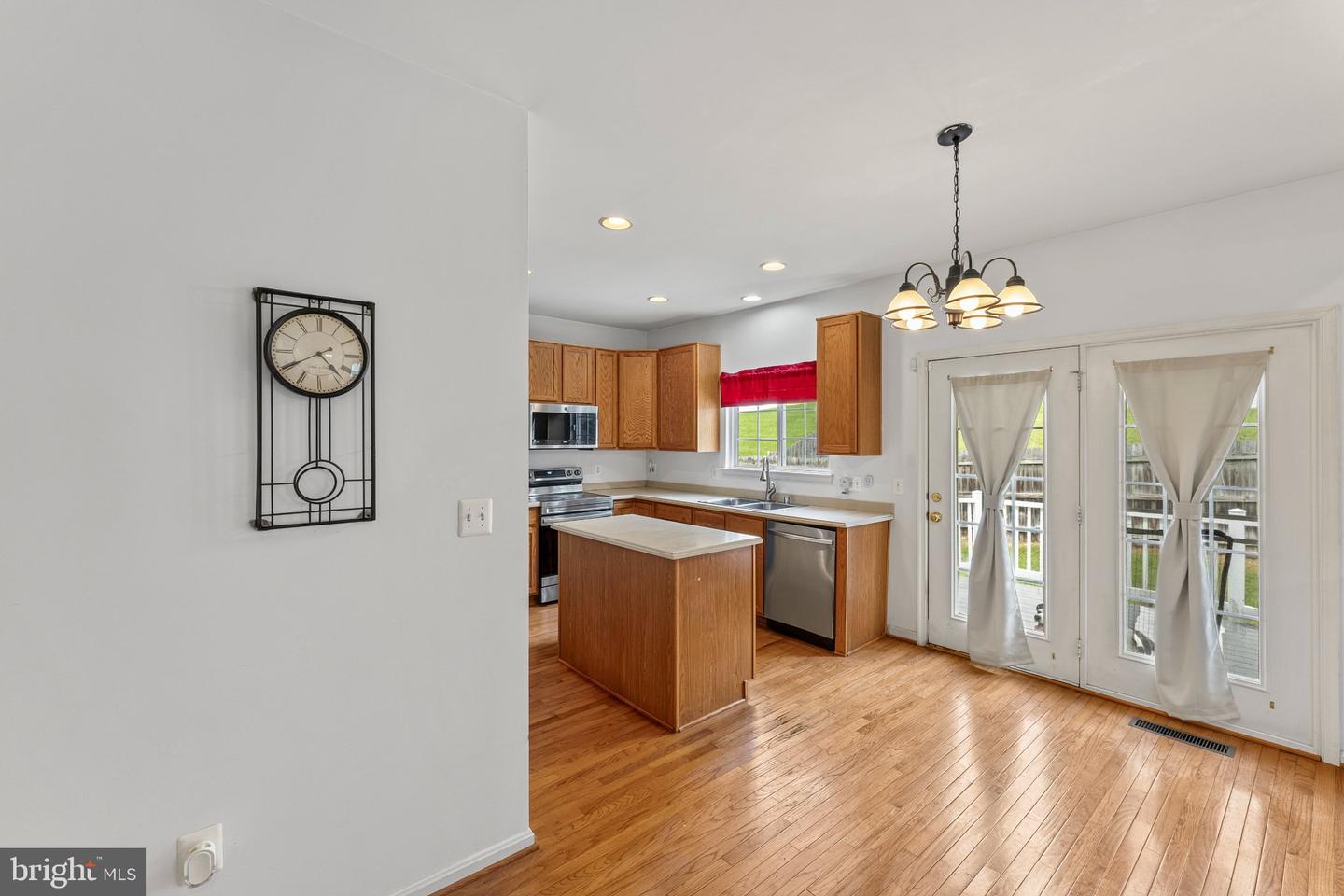 5 Azalea St Property Photo 15