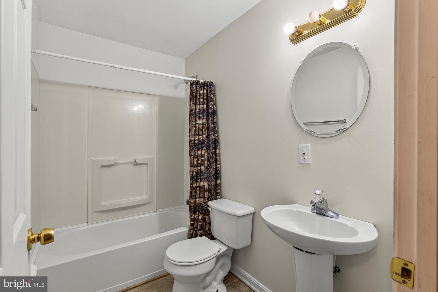 5 Azalea St Property Photo 42