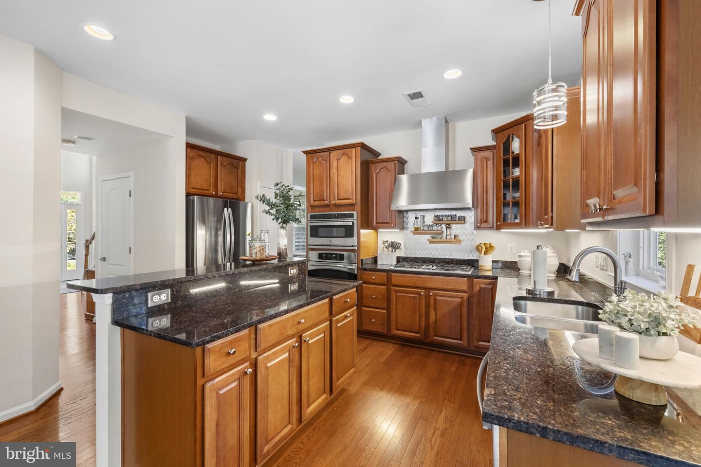 2 Janney Ln Property Photo 15